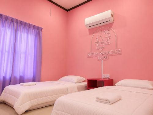 Kitty Paradise LOT 2950 - Melaka A’ Famosa Resort