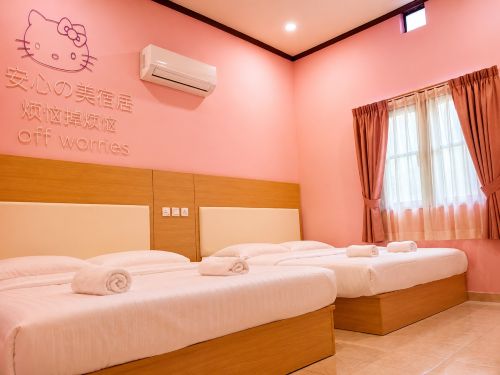 Kitty Paradise LOT 2950 - Melaka A’ Famosa Resort