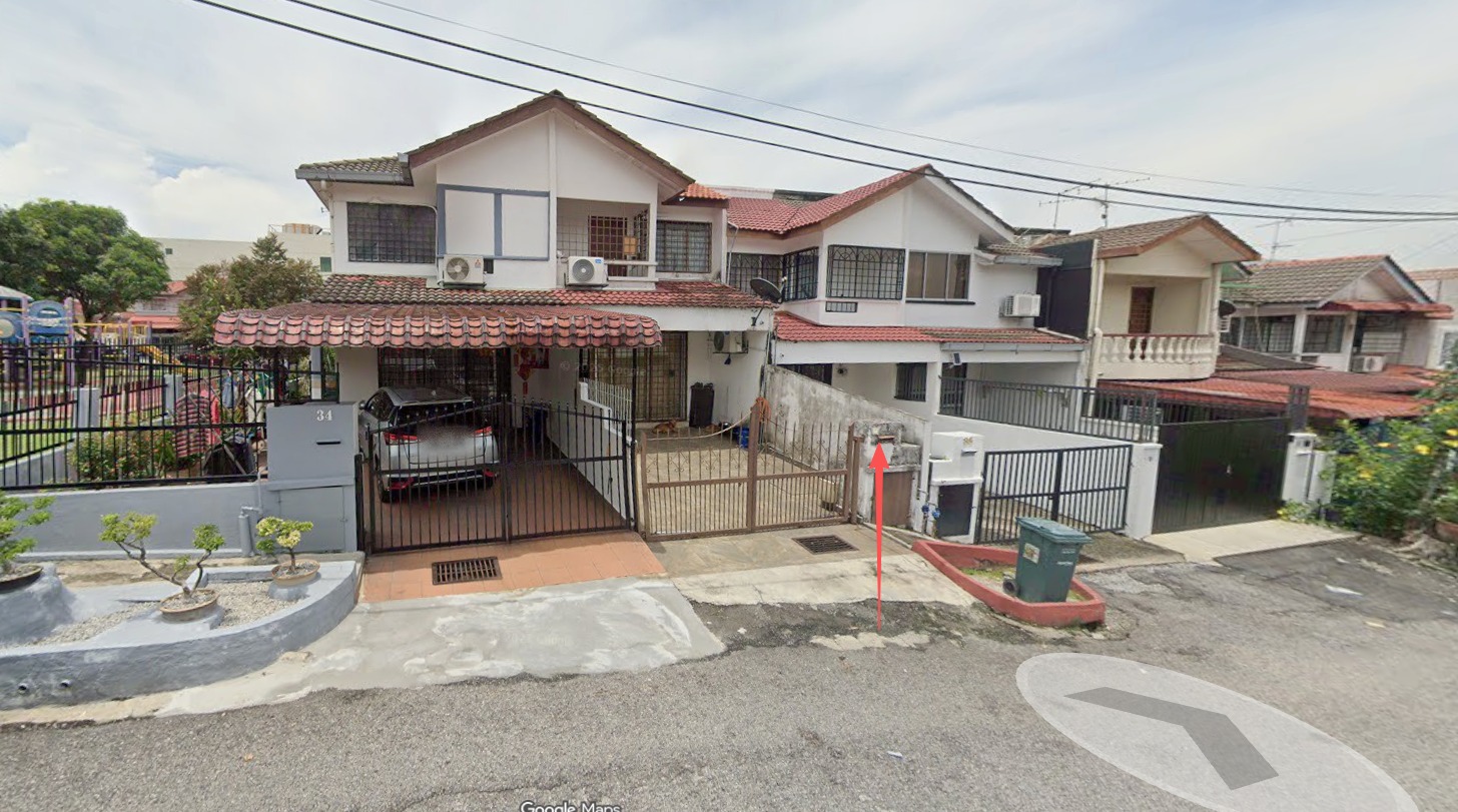 HOUSE FOR RENT (RM 2500)