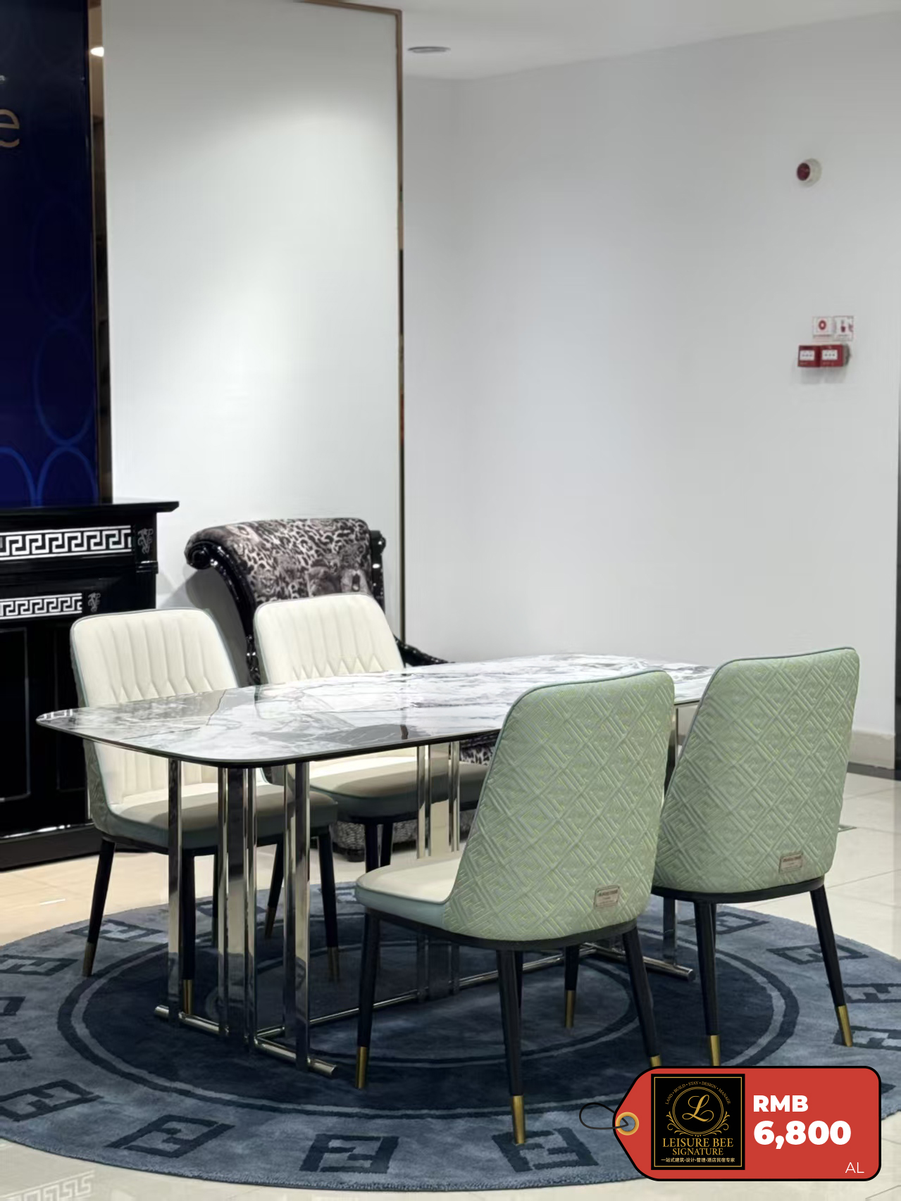 Dinevora Dining Table