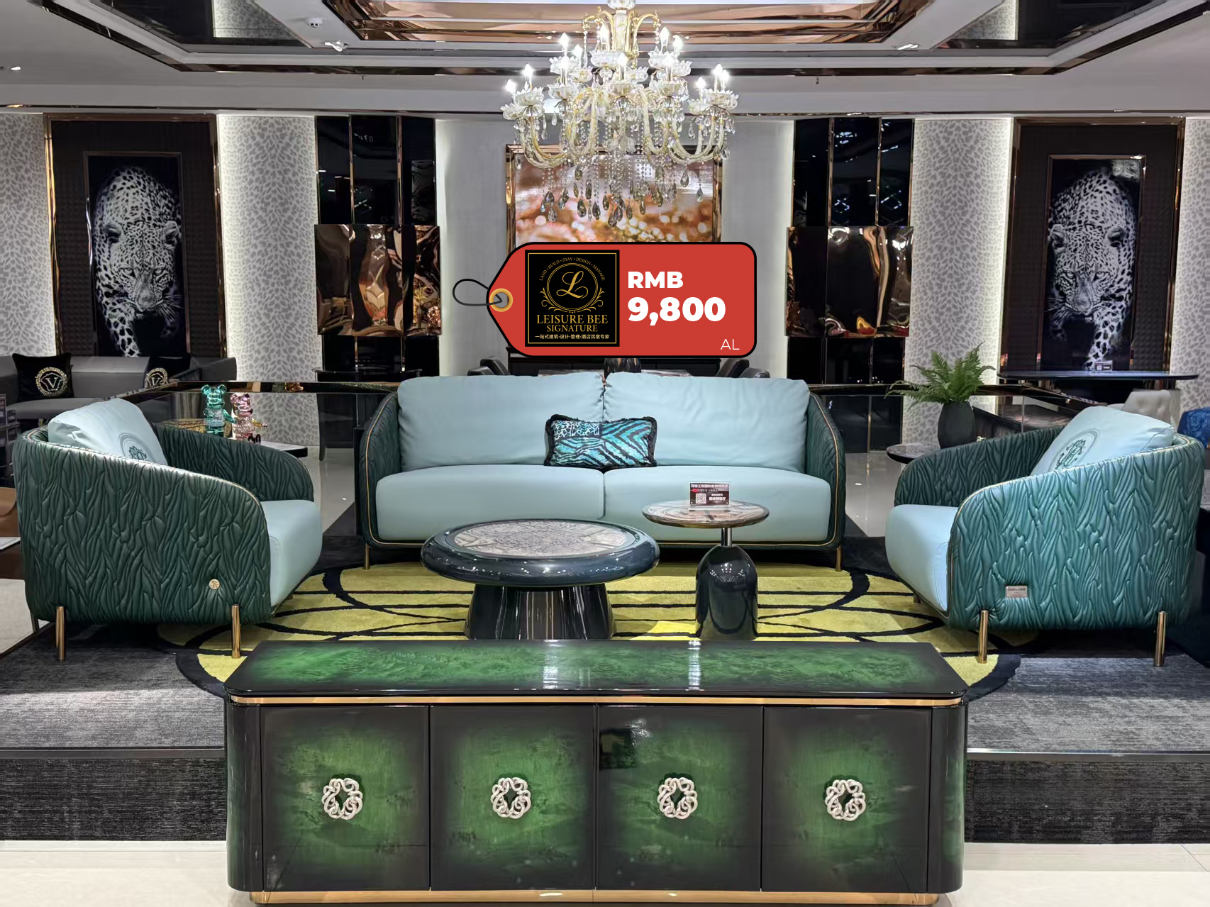 Delacroix Sofa